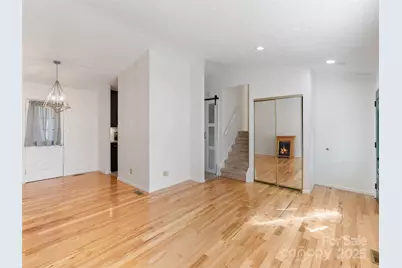 227 Bradshaw Avenue, Hendersonville, NC 28792 - Photo 7