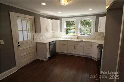 39 Walnut Avenue NW, Concord, NC 28027 - Photo 3