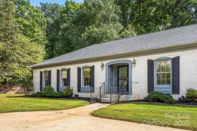 200 Woodland Drive, Marion, NC 28752 - Photo 3