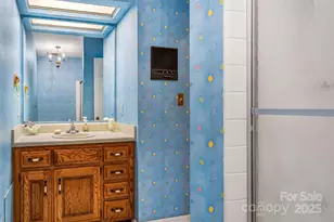 200 Woodland Dr, Marion, NC 28752 - Photo 27