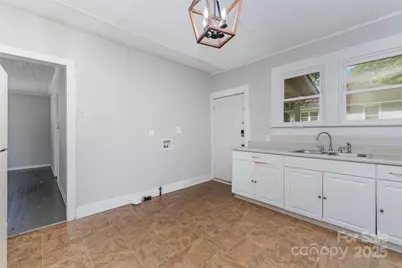 111 Dix Street, Gastonia, NC 28052 - Photo 5