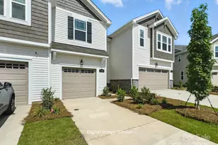 7028 Hodges Meadow Ln, Charlotte, NC 28213 - Photo 3