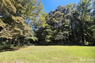 600 Touch Me not Ln, Charlotte, NC 28216 - Photo 11