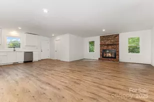 600 Touch Me not Ln, Charlotte, NC 28216 - Photo 15