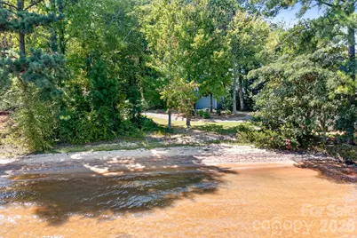 8293 Luckey Point Road, Denver, NC 28037 - Photo 5