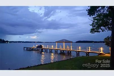 8293 Luckey Point Road, Denver, NC 28037 - Photo 5