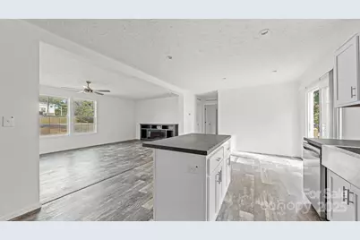 125 Apple Tree Lane #15-16, Statesville, NC 28677 - Photo 9