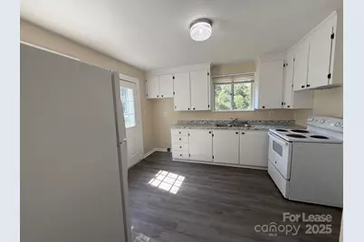 403 Brevard Street, Statesville, NC 28677 - Photo 7