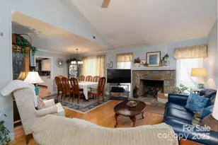 2917 Misty Plum Ct, Fort Mill, SC 29715 - Photo 3