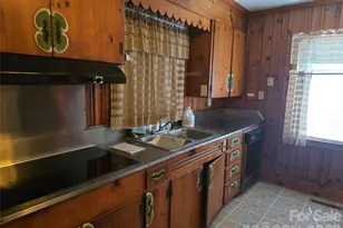 419 S Pearl St, Troy, NC 27371 - Photo 7