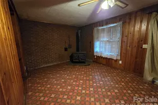 419 S Pearl St, Troy, NC 27371 - Photo 9