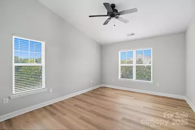 10526 Hill Point Court, Charlotte, NC 28262 - Photo 19
