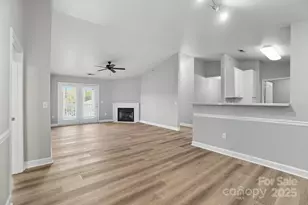 10526 Hill Point Ct, Charlotte, NC 28262 - Photo 11