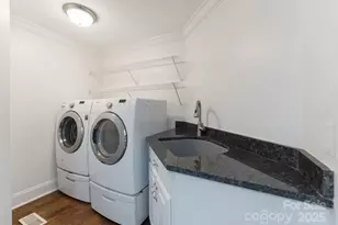 3839 Mountain Cove Dr, Charlotte, NC 28216 - Photo 23