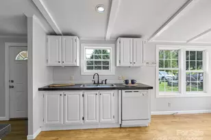 37 Motts Dr, Candler, NC 28715 - Photo 3