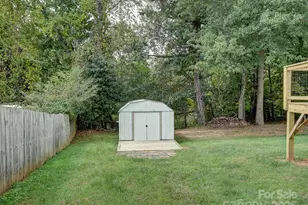 37 Motts Dr, Candler, NC 28715 - Photo 17