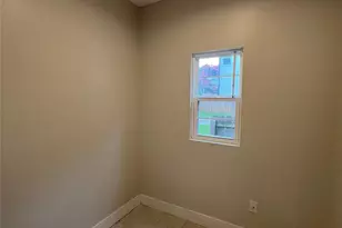 1106 N Alexander St, Charlotte, NC 28206 - Photo 5