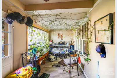 809 W Mauney Avenue, Gastonia, NC 28052 - Photo 9