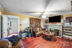 809 W Mauney Ave, Gastonia, NC 28052 - Photo 15