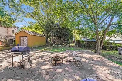 809 W Mauney Avenue, Gastonia, NC 28052 - Photo 27