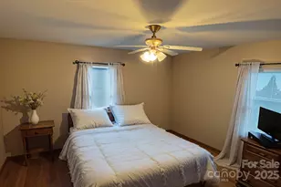 8 Donna Dr, Candler, NC 28715 - Photo 9