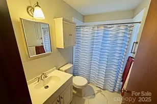 8 Donna Dr, Candler, NC 28715 - Photo 11