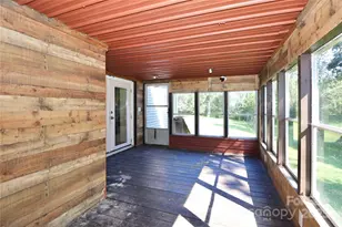 2545 Old Benbow Rd, Union Grove, NC 28689 - Photo 21