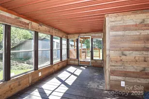 2545 Old Benbow Rd, Union Grove, NC 28689 - Photo 23