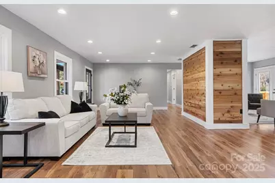 1206 9th Street NW, Hickory, NC 28601 - Photo 5