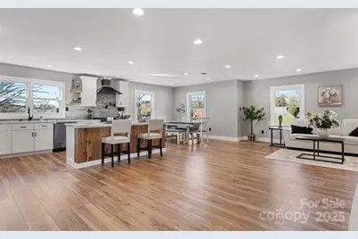 1206 9th Street NW, Hickory, NC 28601 - Photo 9