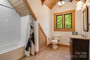 6018 Meadow Fork Rd, Hot Springs, NC 28743 - Photo 19