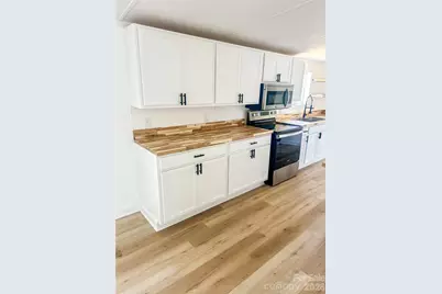 2976 Stephens Road, Bethune, SC 29009 - Photo 1