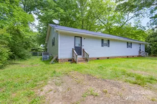 5624 Pleasant Ave, Fort Lawn, SC 29714 - Photo 1