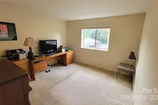 1323 Queens Rd, Charlotte, NC 28207 - Photo 23