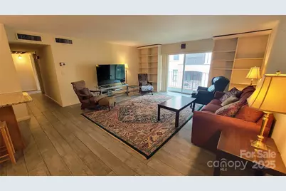 1323 Queens Road #320, Charlotte, NC 28207 - Photo 3