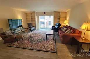 1323 Queens Rd, Charlotte, NC 28207 - Photo 7