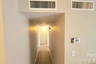 1323 Queens Rd, Charlotte, NC 28207 - Photo 13