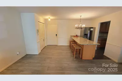 1323 Queens Road #320, Charlotte, NC 28207 - Photo 5