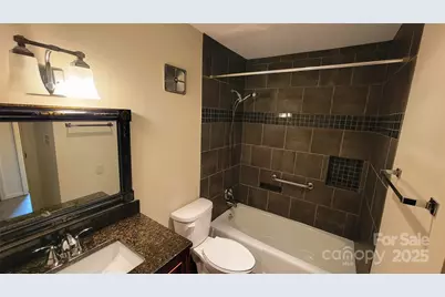 1323 Queens Road #320, Charlotte, NC 28207 - Photo 21