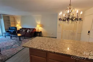 1323 Queens Rd, Charlotte, NC 28207 - Photo 15