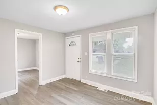 4229 Plato Cir, Charlotte, NC 28208 - Photo 3