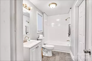 4229 Plato Cir, Charlotte, NC 28208 - Photo 9