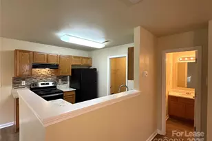 6831 Sunman Rd, Charlotte, NC 28216 - Photo 5