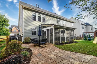 6340 Wyndham Hill Drive, Charlotte, NC 28269 - Photo 13
