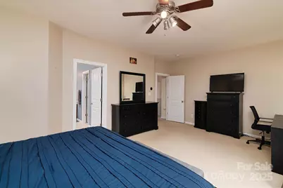 6340 Wyndham Hill Drive, Charlotte, NC 28269 - Photo 29