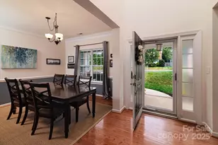 6340 Wyndham Hill Dr, Charlotte, NC 28269 - Photo 15