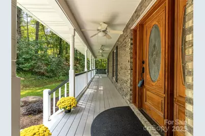 331 Thomas Road, Hendersonville, NC 28739 - Photo 7