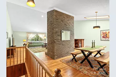 331 Thomas Road, Hendersonville, NC 28739 - Photo 9