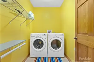 331 Thomas Rd, Hendersonville, NC 28739 - Photo 39