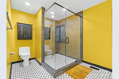 331 Thomas Road, Hendersonville, NC 28739 - Photo 31